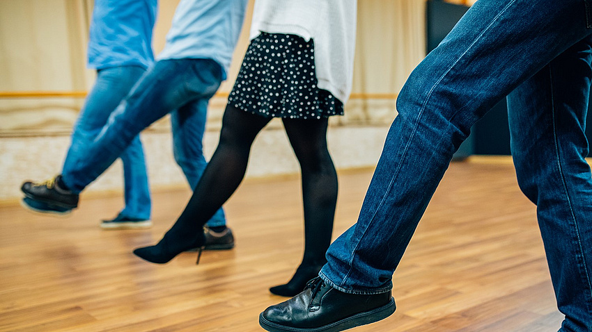Beine von Tänzern