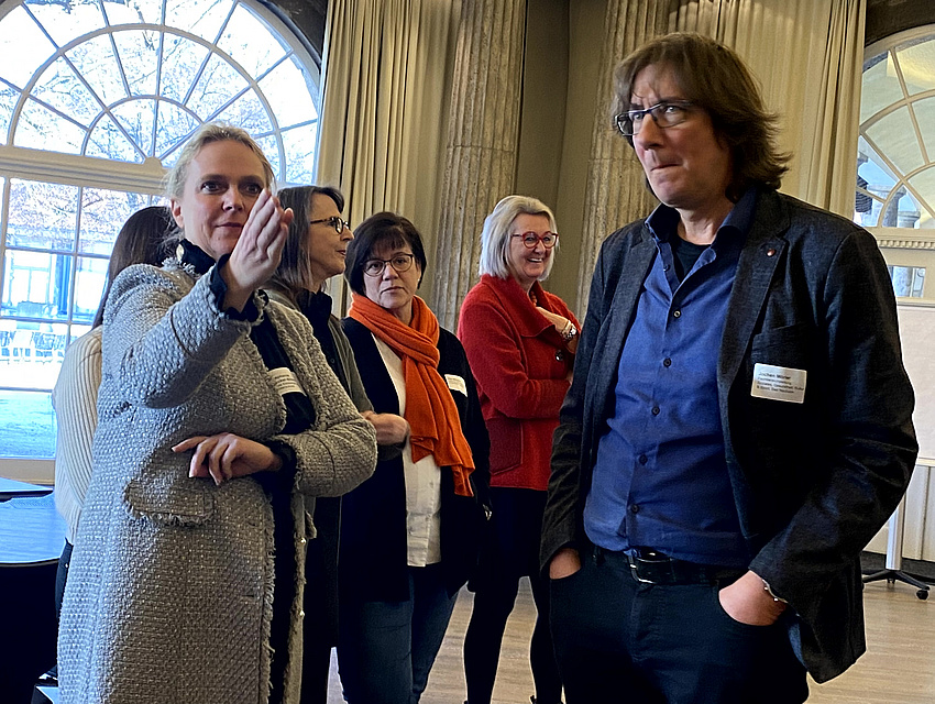 EKB zeit die Richtung