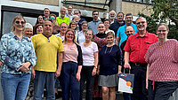 Gruppenfoto von den Kursleitungen und Teilnehmenden.