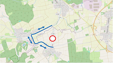 Ein Ausschnitt einer Landkarte zeigt mit blauen Pfeilen und Markierungen den Verlauf der Umleitungsstrecke an.