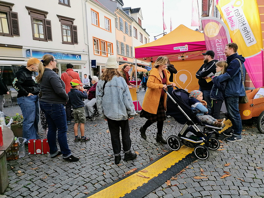 Viele Menschen interessieren sich