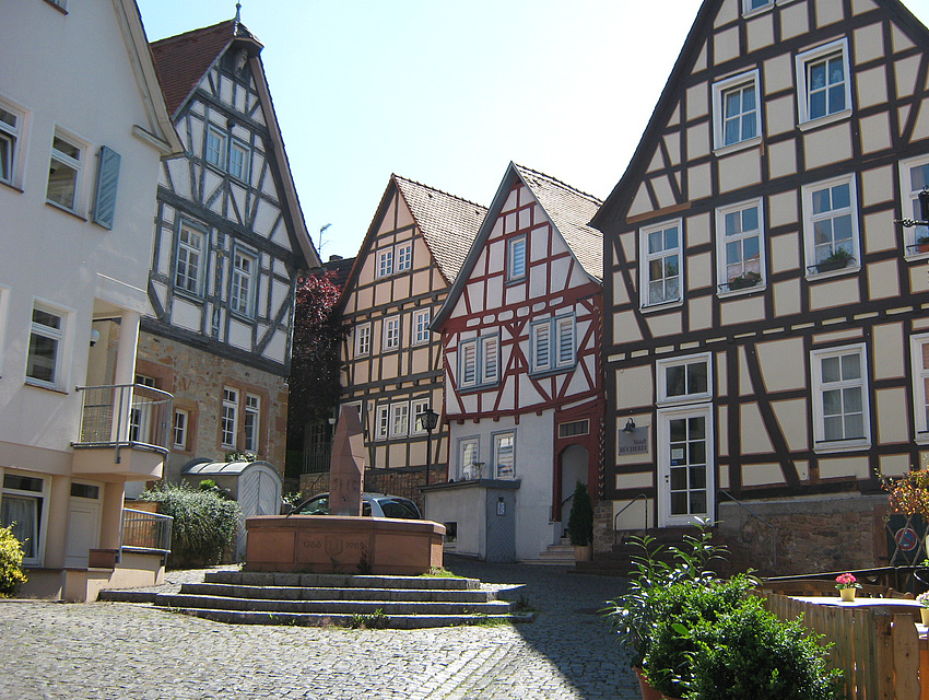 Wunderschöner Marktplatz von Ortenberg